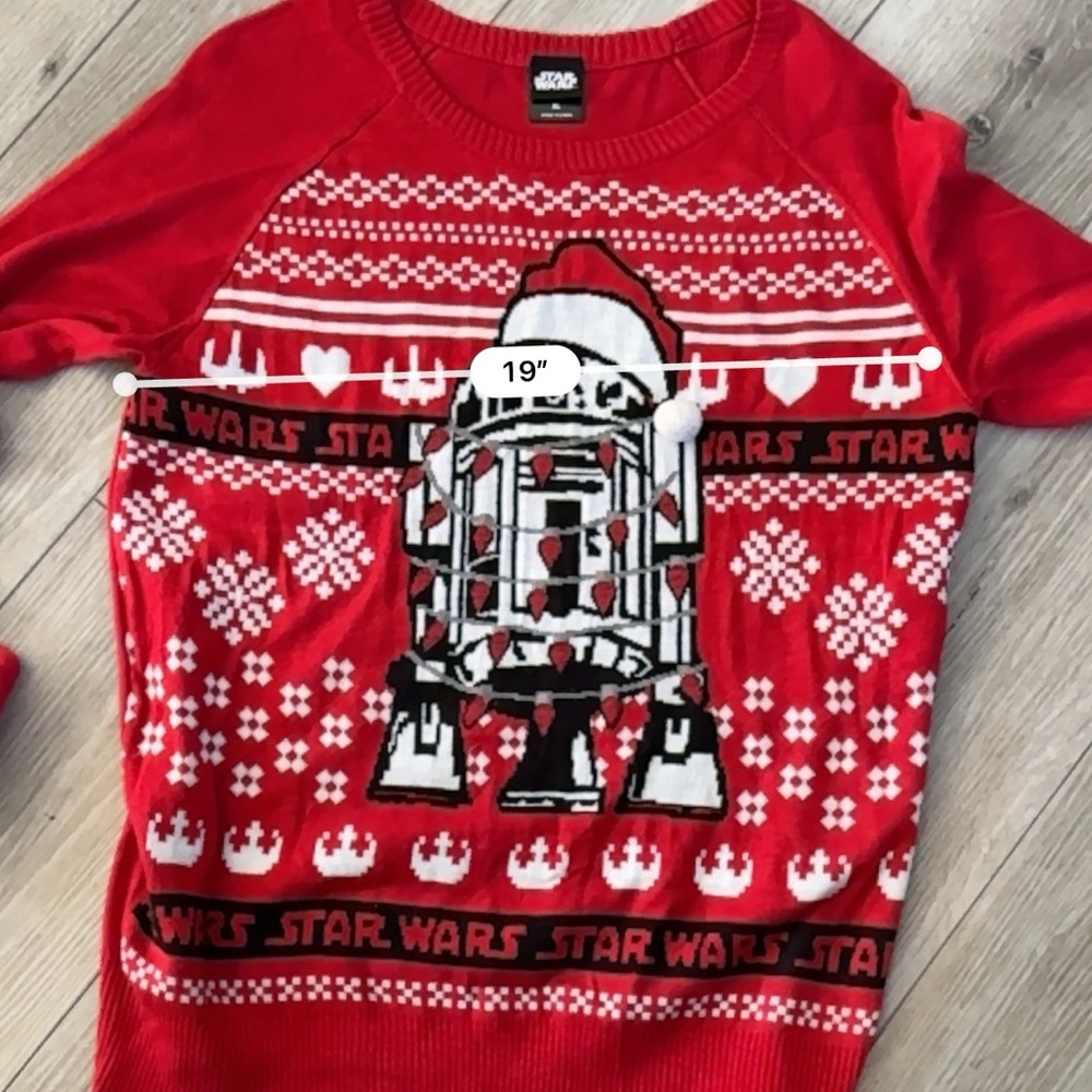 Red Star Wars Holiday Sweater Women’s XL - Picture 2 of 7